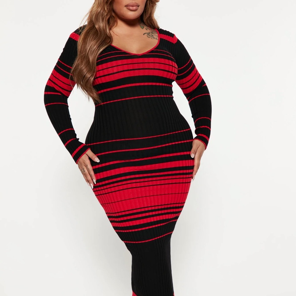 Black / Red sweater dress